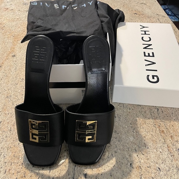 Givenchy Black 4G Block Heel Slide Sandal - Picture 1 of 4